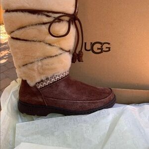 Ugg Australia Maxie Waterproof Suede & Shearling Boots 5 Chocolate New In Box